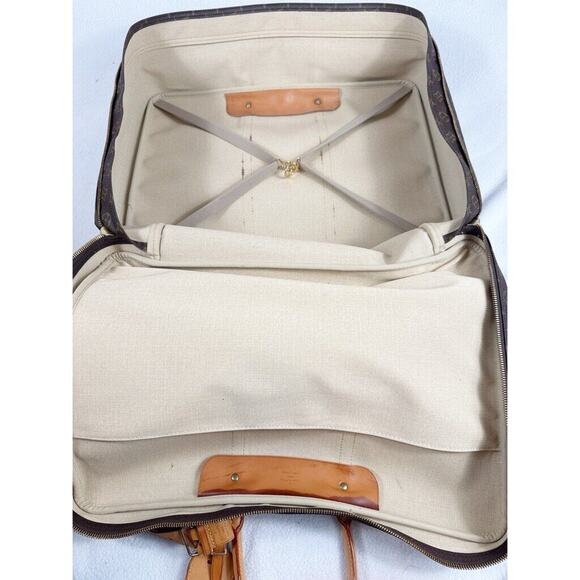 Louis Vuitton Classic Brown Travel Bag - Picture 10 of 16
